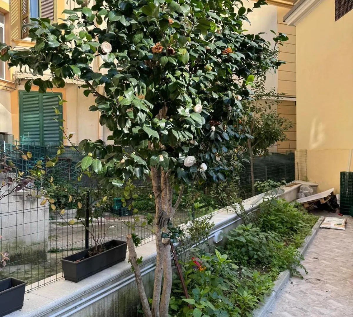 Mirea Garden Apartment Naples 0*,  Italy