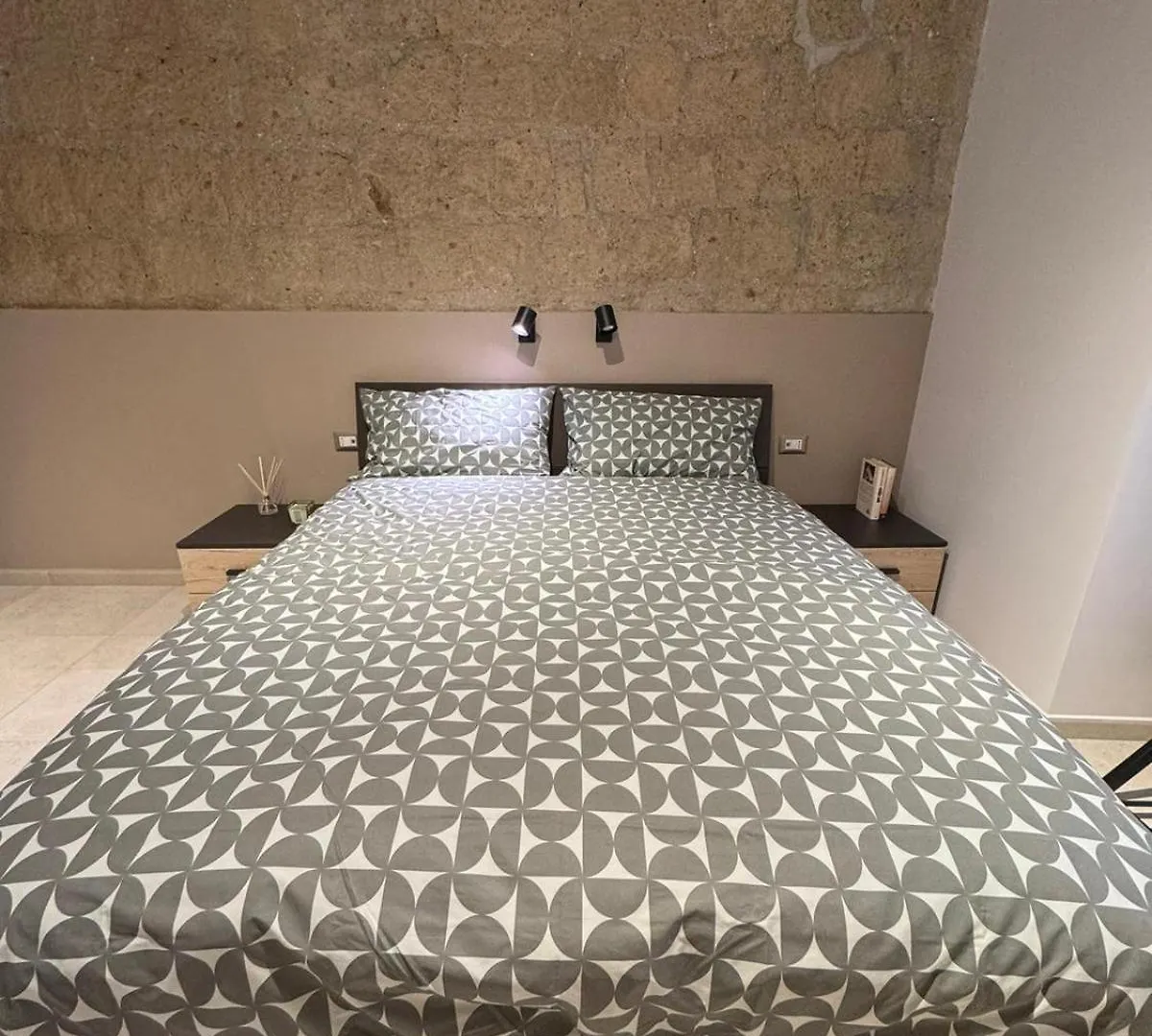 Mirea Garden Apartment Naples Italy